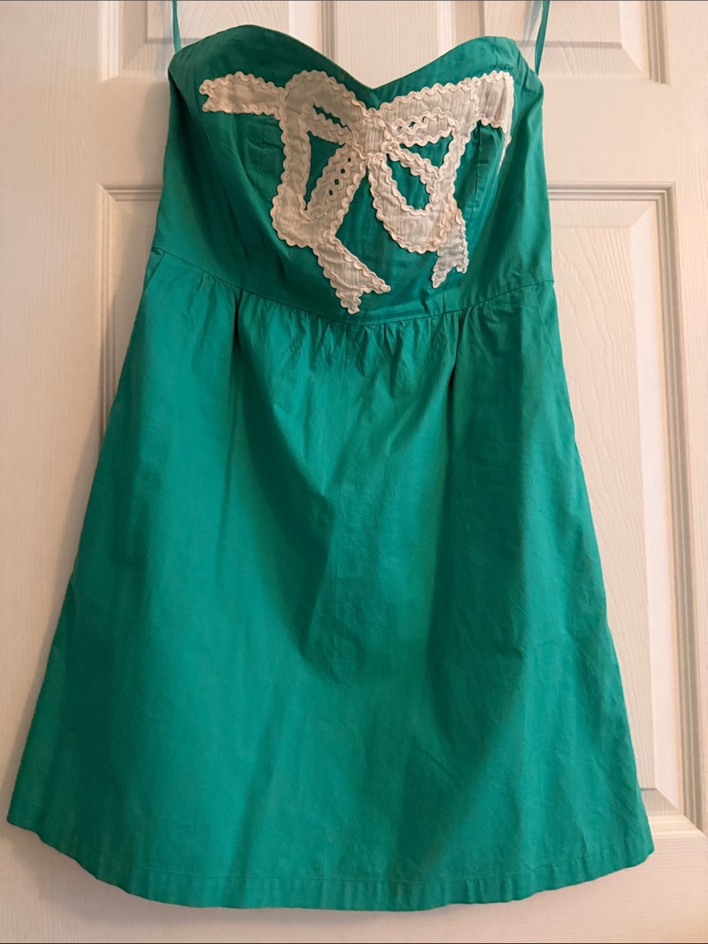 Judith March Teal Strapless Dress with White Lace Bow
